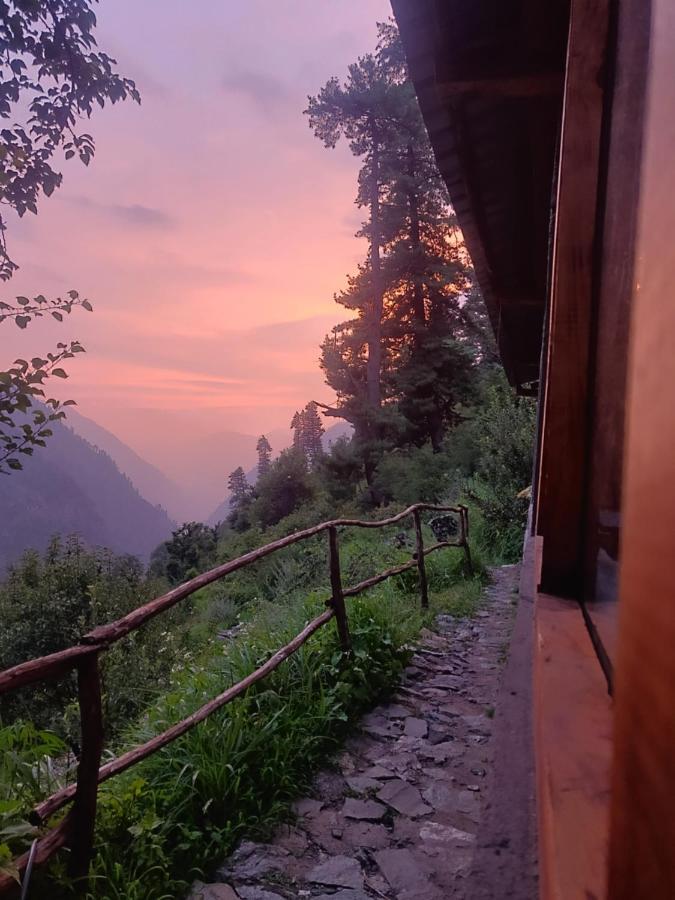 Parvatis Lap Luxury Hostel & Camps Kasol Bagian luar foto